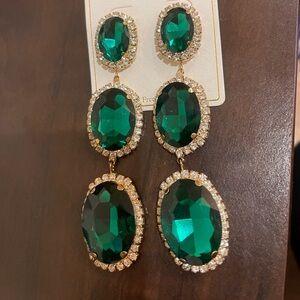 Emerald green earrings